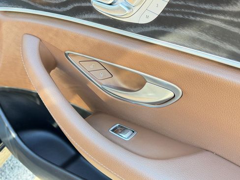 Used 2017 Mercedes-Benz E 300 4MATIC image 51