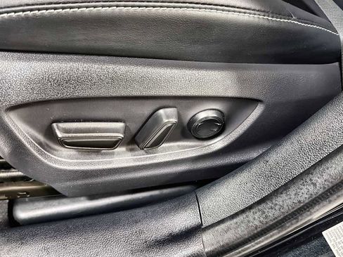 Certified 2022 Toyota Prius Prime Limited image 14