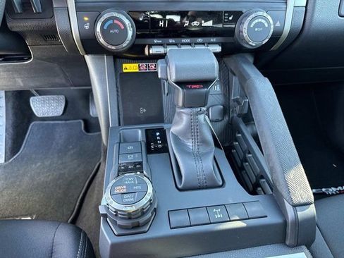 Certified 2025 Toyota Tacoma TRD Off-Road w/ TRD Off Road Upgrade Package image 31