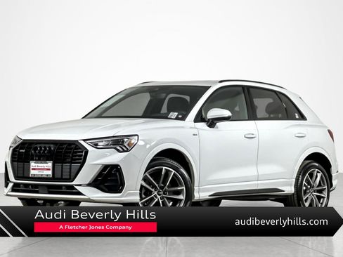 Used 2025 Audi Q3 2.0T Premium w/ Convenience Package AWD/4WD image 1