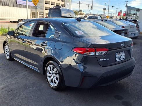 Used 2025 Toyota Corolla LE image 12