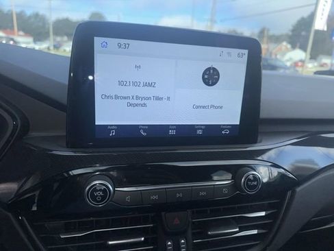 Used 2024 Ford Escape ST-Line image 11