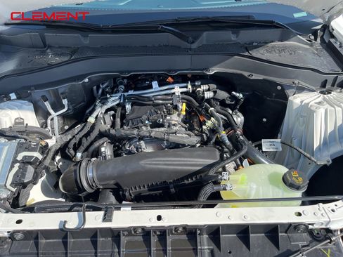 New 2025 Ford Explorer Active w/ Active Comfort Package image 40