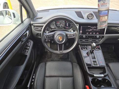 Used 2023 Porsche Macan Turbo AWD/4WD image 23