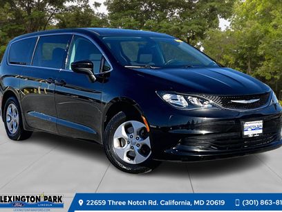 Used 2017 Chrysler Pacifica LX w/ Tire & Wheel Group