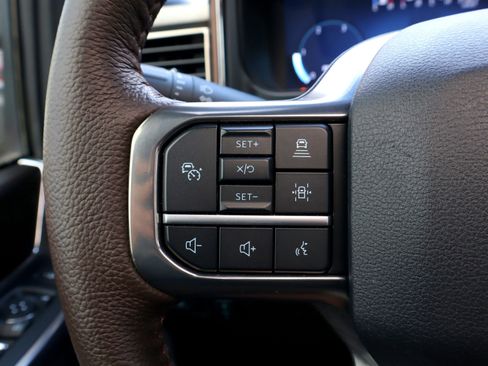 Used 2025 Ford F250 King Ranch image 19