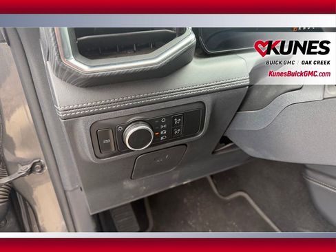 Used 2024 Ford Mustang Premium RWD image 9