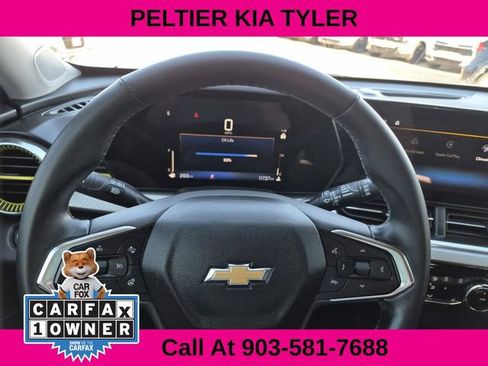 Used 2025 Chevrolet Trax LT w/ Driver Confidence Package image 27