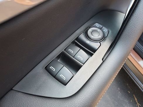 Certified 2024 Chevrolet Blazer LT FWD image 19