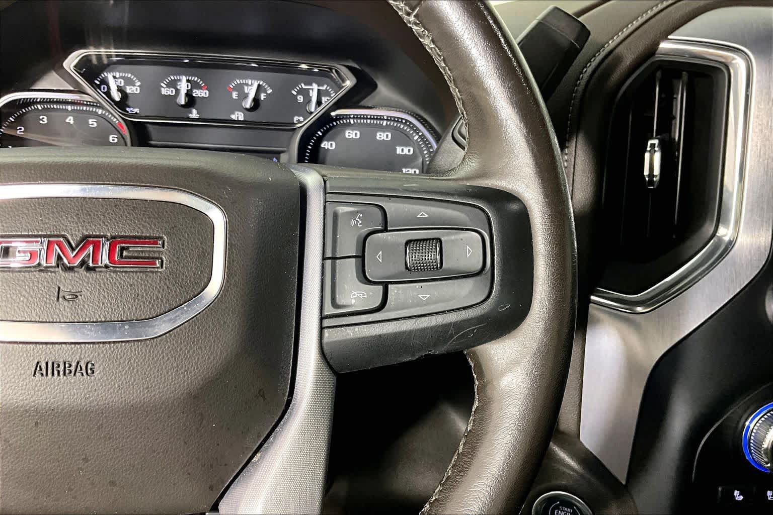 Used 2021 GMC Sierra 1500 SLT AWD/4WD image 22