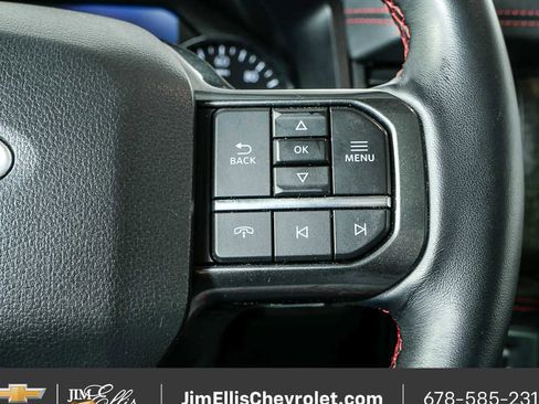 Used 2022 Ford Expedition Limited image 12