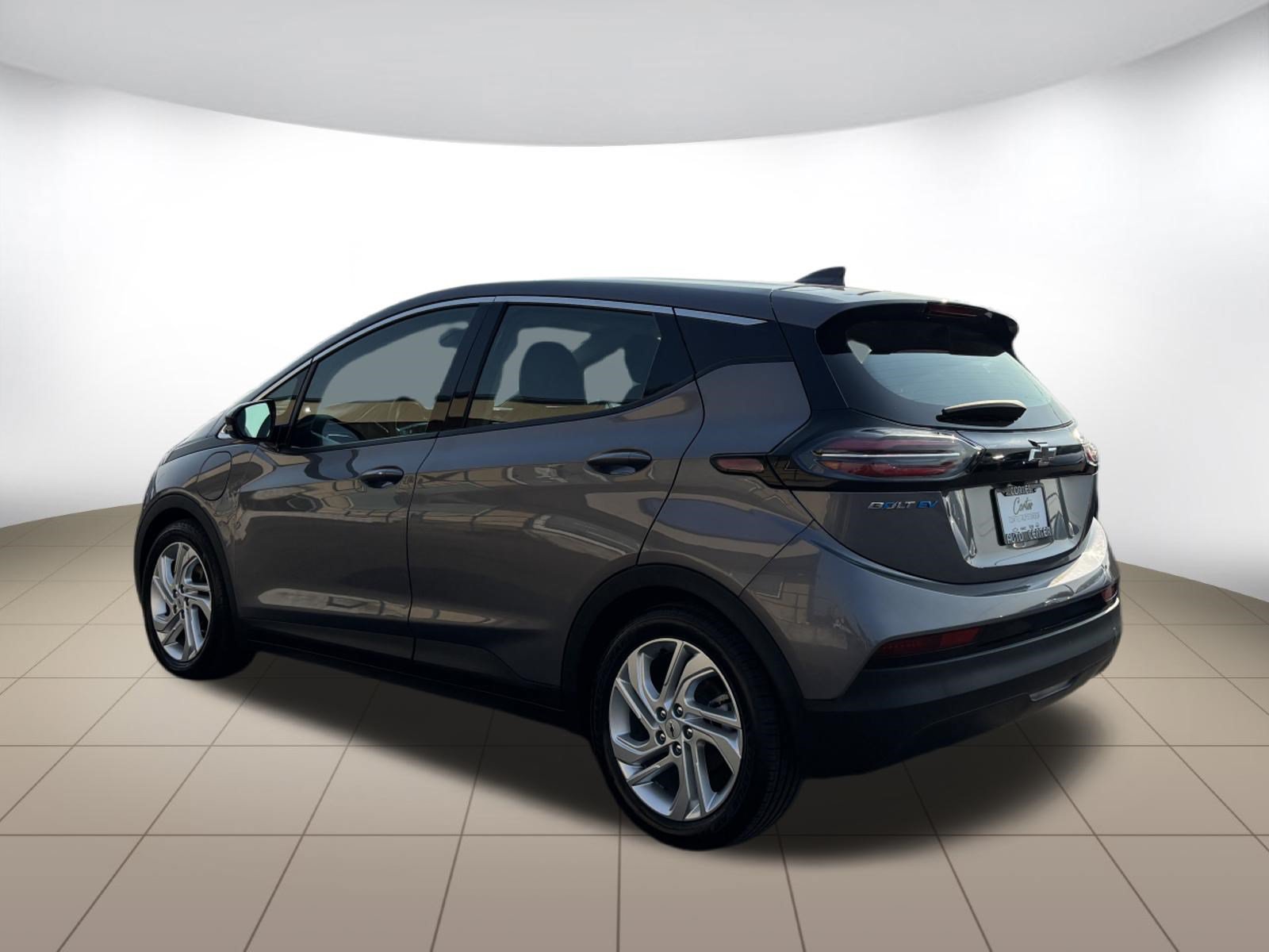 Used 2023 Chevrolet Bolt LT FWD image 5