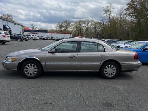 Used 2000 Lincoln Continental FWD image 2