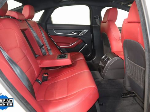 Used 2023 Jaguar XF R-Dynamic SE image 16