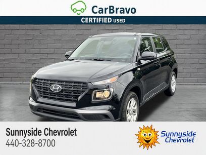 Used 2023 Hyundai Venue SE w/ Cargo Package