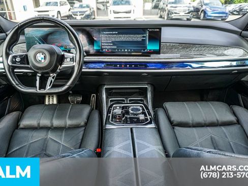 Used 2024 BMW 740i xDrive AWD/4WD image 24
