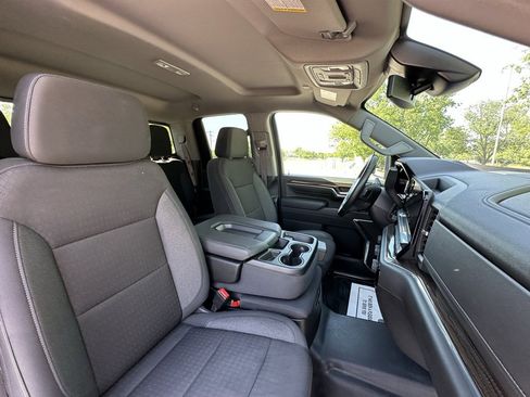 Used 2024 Chevrolet Silverado 3500 LT w/ Safety Package image 14