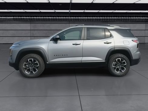 New 2026 Chevrolet Equinox ACTIV AWD/4WD image 3