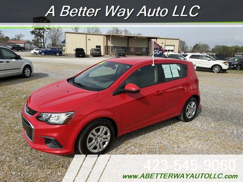 Used 2020 Chevrolet Sonic LT image 1