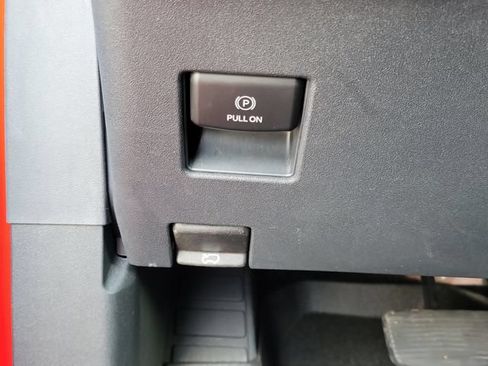 Used 2022 Ford Bronco 2-Door AWD/4WD image 15
