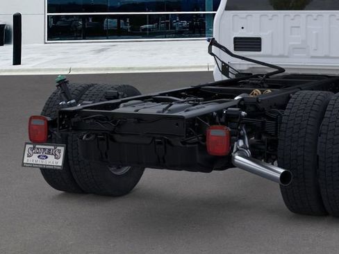 New 2026 Ford F550 4x4 Supercab Super Duty image 21