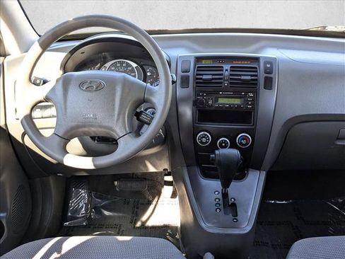 Used 2006 Hyundai Tucson GL image 15