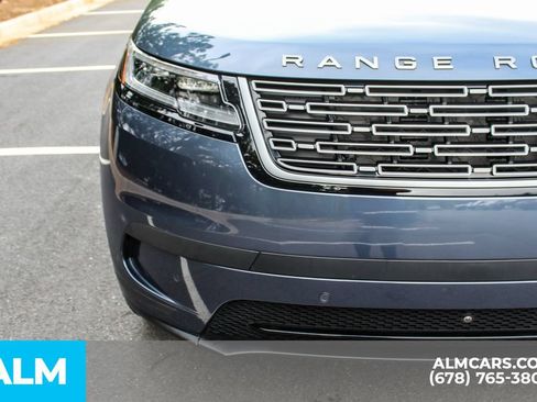 Used 2026 Land Rover Range Rover Velar S AWD/4WD image 11