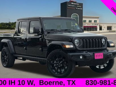 Used 2025 Jeep Gladiator Sport