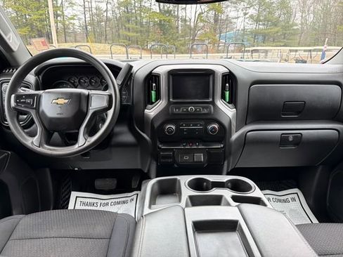 Used 2020 Chevrolet Silverado 2500 Custom w/ Custom Value Package AWD/4WD image 13