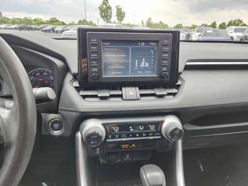 Used 2019 Toyota RAV4 XLE w/ All Weather Liner Package AWD/4WD image 31