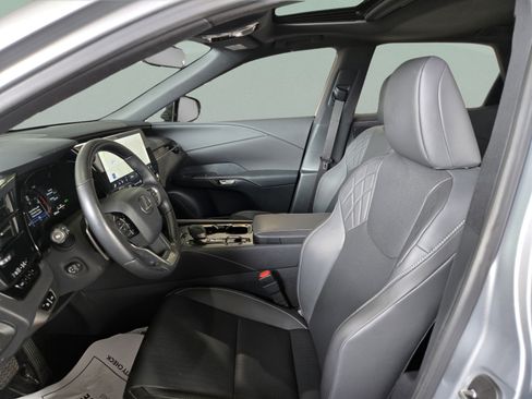 Certified 2025 Lexus RX 350 Premium w/ Accessory Package (Z1) FWD image 11