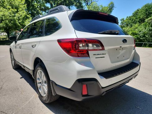 Used 2019 Subaru Outback 2.5i AWD/4WD image 4