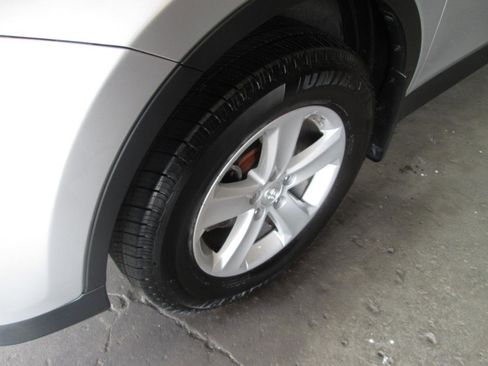 Used 2014 Toyota RAV4 XLE AWD/4WD image 25