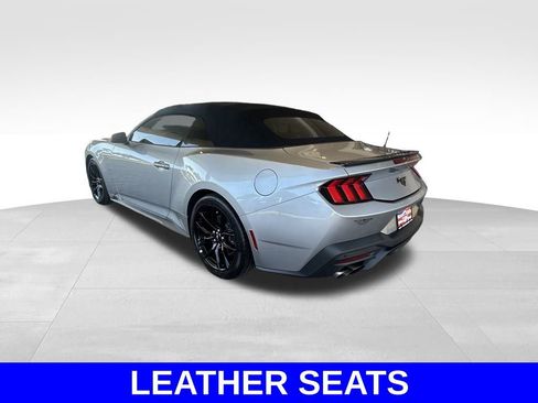 Used 2024 Ford Mustang Premium image 7