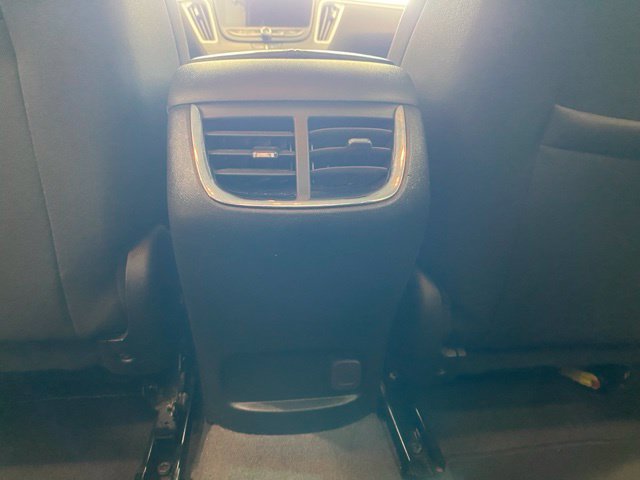 Used 2024 Chevrolet Malibu LT FWD image 24