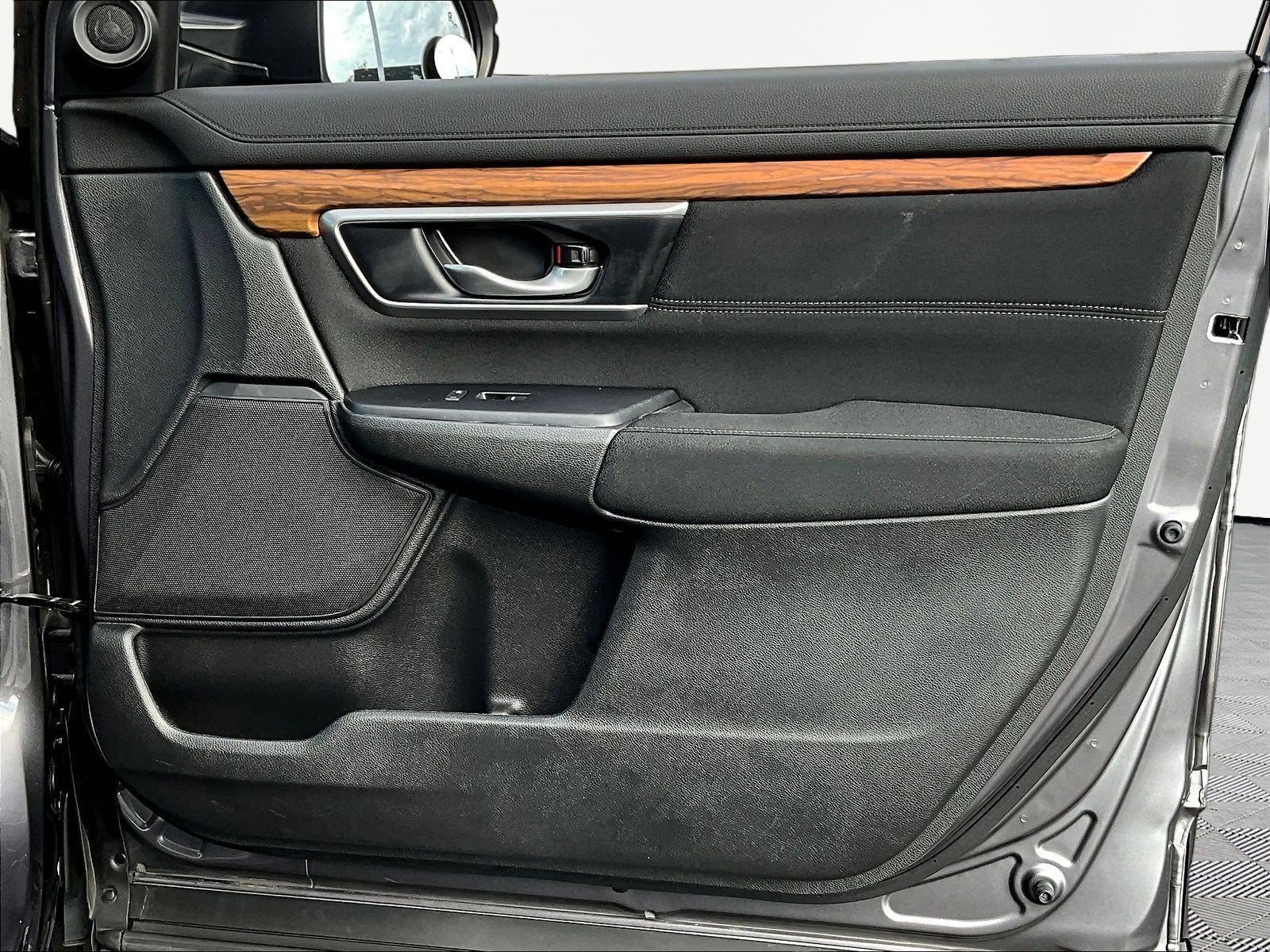 Used 2019 Honda CR-V EX image 28