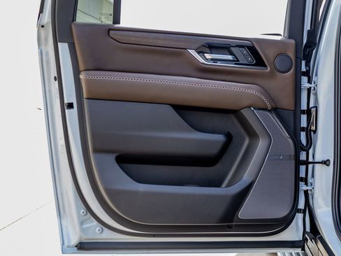 Used 2026 GMC Yukon XL Denali Ultimate image 40