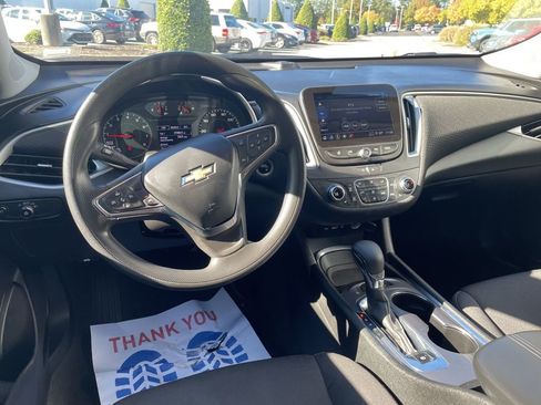 Used 2024 Chevrolet Malibu LT image 21