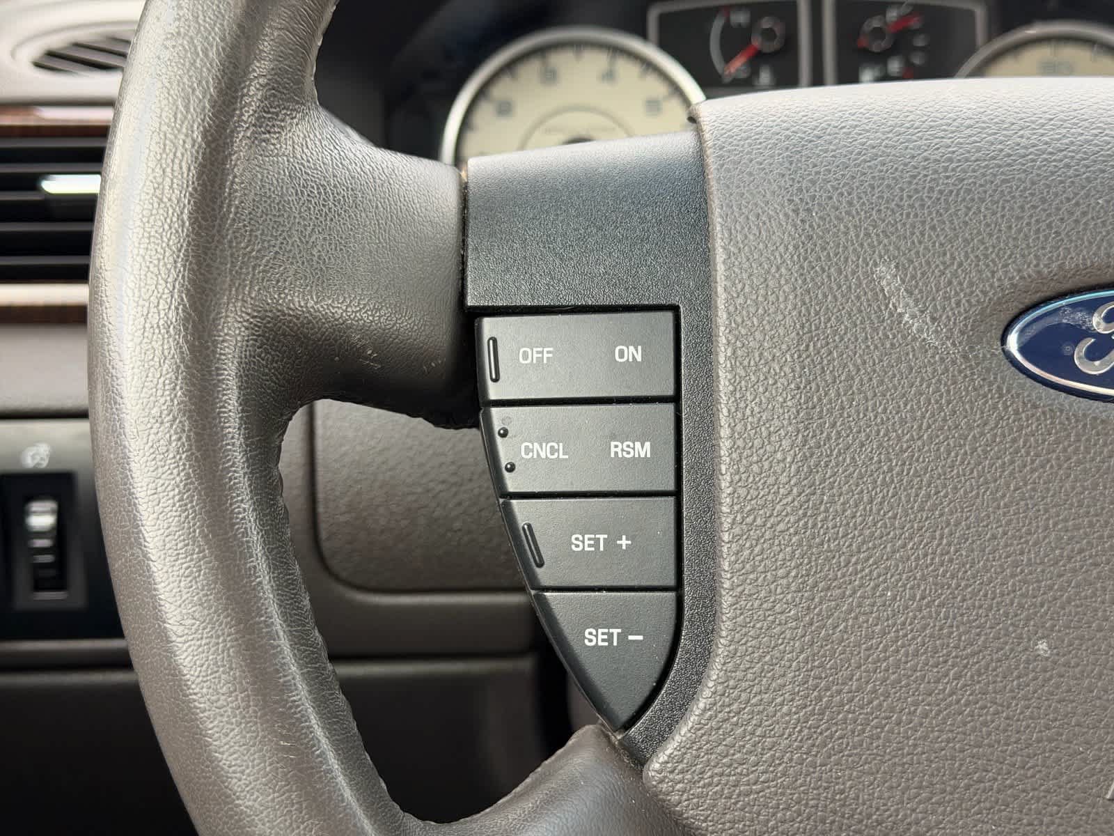 Used 2008 Ford Taurus Limited AWD/4WD image 11