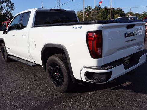 Used 2023 GMC Sierra 1500 Elevation w/ LPO, Elevation Black Package AWD/4WD image 3