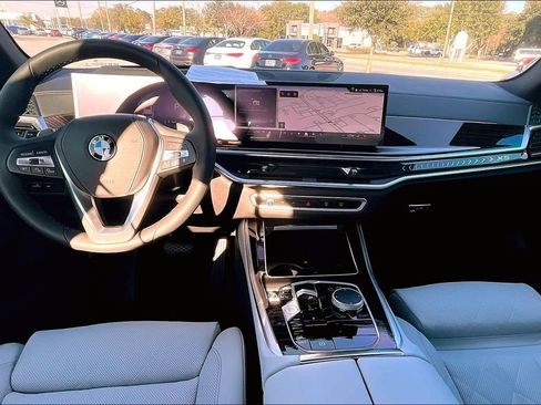 Certified 2026 BMW X5 xDrive40i w/ Climate Comfort Package image 7