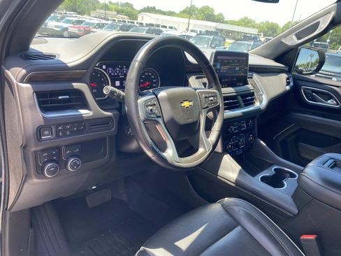 Used 2021 Chevrolet Tahoe Premier AWD/4WD image 19
