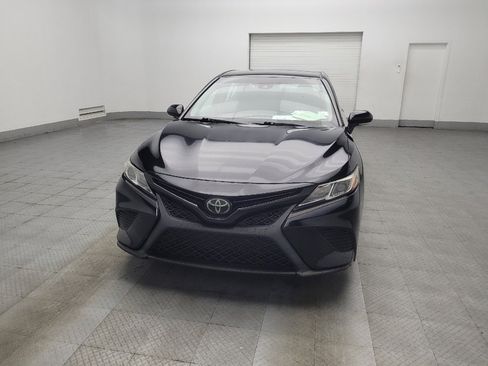 Used 2018 Toyota Camry SE w/ Convenience Package FWD image 15