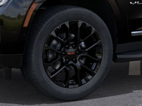 New 2026 GMC Yukon XL Elevation w/ LPO, Floor Liner Package AWD/4WD image 9