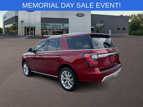 Used 2018 Ford Expedition Platinum AWD/4WD image 7