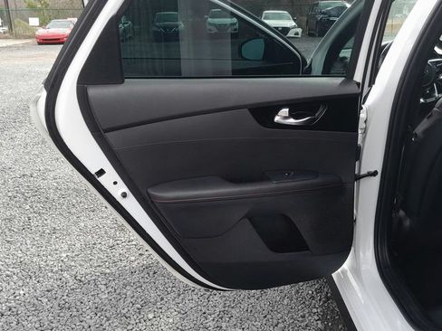 Used 2021 Kia Forte GT FWD image 29
