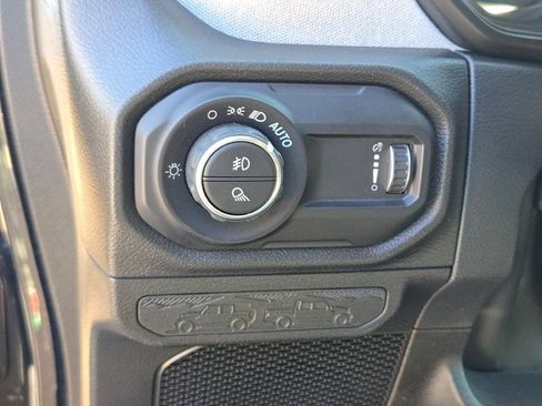 New 2026 Jeep Gladiator Sport image 25