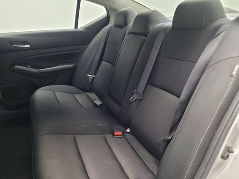 Used 2021 Nissan Altima 2.5 SV image 18