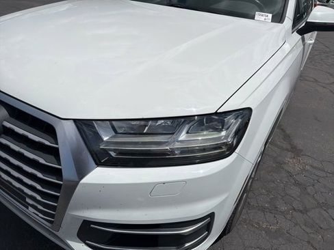 Used 2017 Audi Q7 3.0T Premium Plus w/ Premium Plus Package AWD/4WD image 16