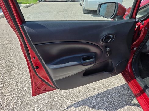 Used 2017 Nissan Versa Note S Plus FWD image 12